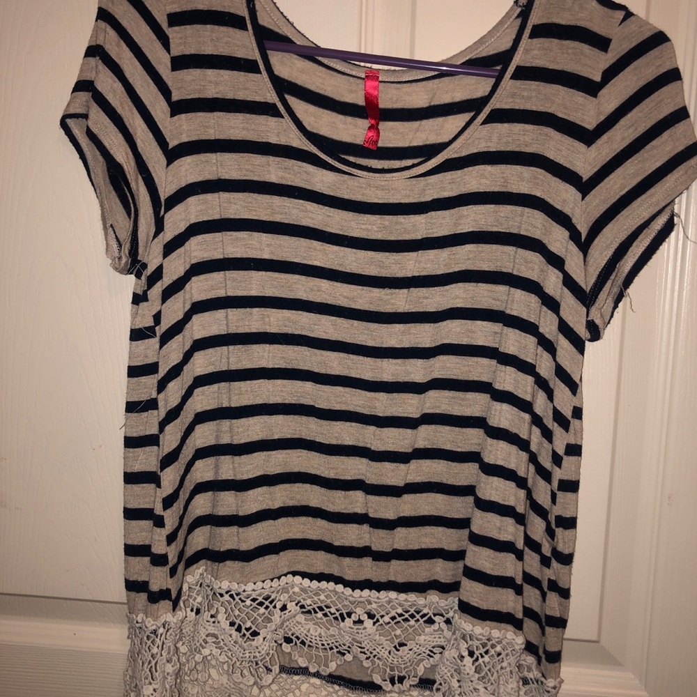 striped shirt